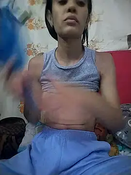 Snapshot of The-quee22 chatting on October 10, 2025, 7:02 pm The-quee22 online show from October 10, 2025, 7:02 pm