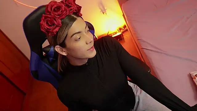 Snapshot of tay_ler3 chatting on February 17, 2025, 10:47 pm tay ler3 online show from February 17, 2025, 10:47 pm