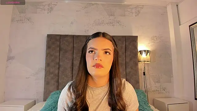 Snapshot of IsabellaGrey19 chatting on January 29, 2025, 7:32 pm IsabellaGrey19 online show from January 29, 2025, 7:32 pm