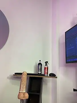 IsabellaGrey19 online show from February 21, 2026, 7:59 pm