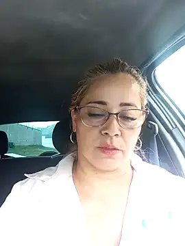 Snapshot of natally_ross21 chatting on December 5, 2024, 9:50 pm natally ross21 online show from December 5, 2024, 9:50 pm