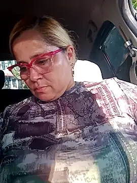 Snapshot of natally_ross21 chatting on February 1, 2025, 9:40 pm natally ross21 online show from February 1, 2025, 9:40 pm