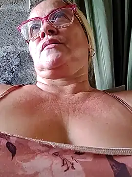 Snapshot of natally_ross21 chatting on February 19, 2025, 7:59 pm natally ross21 online show from February 19, 2025, 7:59 pm