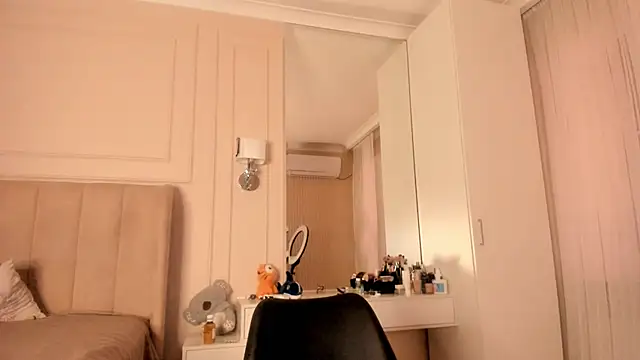 Snapshot of melissa_yamazaki chatting on November 19, 2025, 4:45 am melissa yamazaki online show from November 19, 2025, 4:45 am