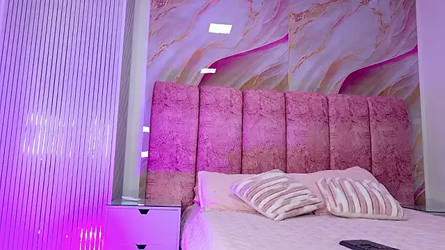 kendal rossi online show from February 10, 2026, 11:58 am