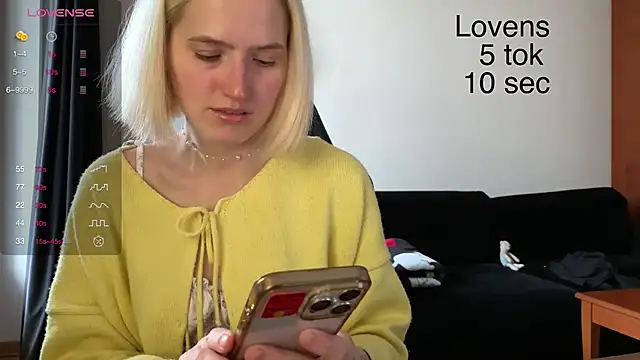 Sexy Sweets online show from October 23, 2025, 9:41 am