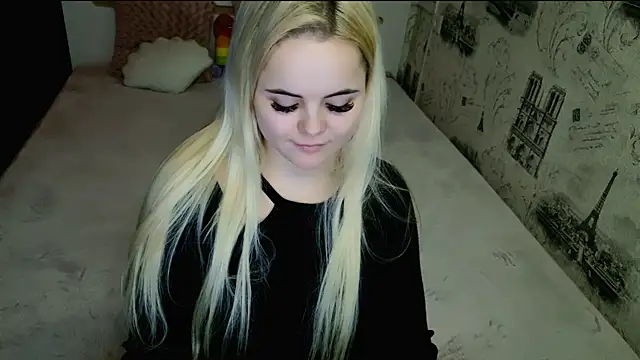 lovely-eyes online show from April 11, 2026, 6:45 pm