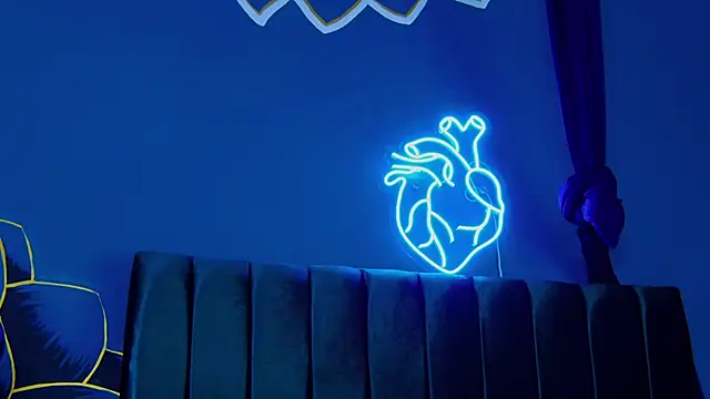 Snapshot of RickG_Oficial chatting on December 5, 2024, 1:58 am RickG Oficial online show from December 5, 2024, 1:58 am