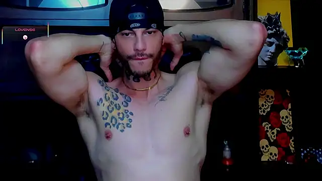 Snapshot of RickG_Oficial chatting on September 28, 2025, 1:44 am RickG Oficial online show from September 28, 2025, 1:44 am