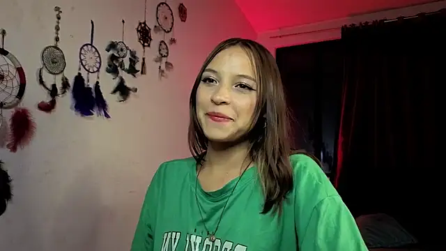 Zoe--khalL online show from March 10, 2026, 12:15 am