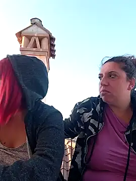 carolyne2023 online show from September 12, 2025, 5:40 am