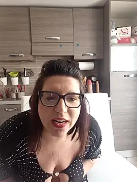 carolyne2023 online show from March 15, 2026, 7:47 am