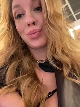 Sweet   Emily online show from December 29, 2024, 2:21 pm