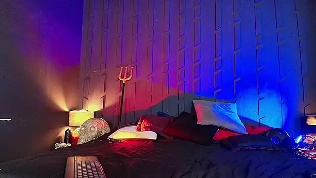 MorganaCrowley online show from March 21, 2025, 7:57 pm