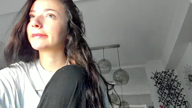 Snapshot of IreneVON chatting on January 26, 2025, 4:41 am IreneVON online show from January 26, 2025, 4:41 am