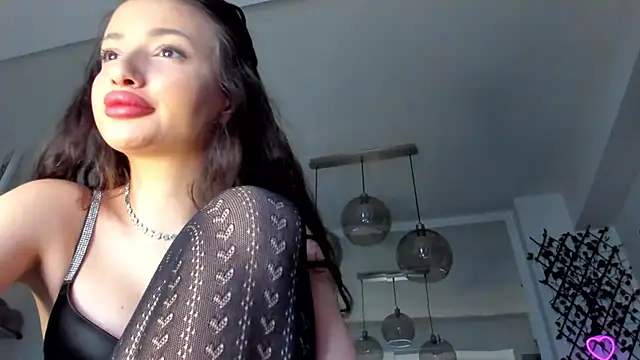 Snapshot of IreneVON chatting on February 23, 2025, 3:40 pm IreneVON online show from February 23, 2025, 3:40 pm