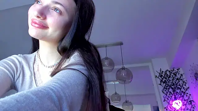 Snapshot of IreneVON chatting on February 25, 2025, 3:27 pm IreneVON online show from February 25, 2025, 3:27 pm