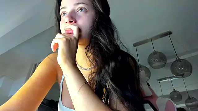 Snapshot of IreneVON chatting on September 25, 2025, 2:59 am IreneVON online show from September 25, 2025, 2:59 am