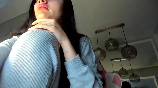 Snapshot of IreneVON chatting on October 4, 2025, 4:54 am IreneVON online show from October 4, 2025, 4:54 am