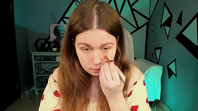 FioraMarmoris online show from March 25, 2026, 5:57 am