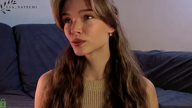 Snapshot of Eva_Natsumi chatting on October 12, 2025, 4:50 pm Eva Natsumi online show from October 12, 2025, 4:50 pm