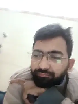 sagarghai07 online show from November 5, 2025, 12:21 am