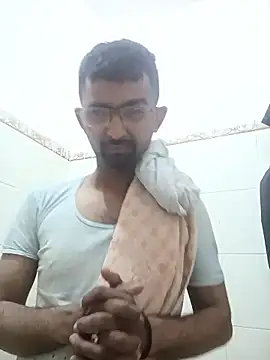 sagarghai07 online show from November 23, 2025, 4:01 am