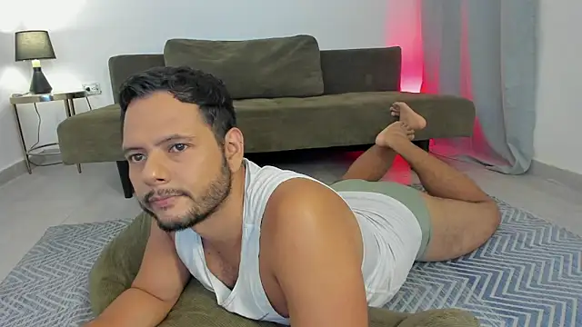 Nate Ocean online show from November 25, 2025, 2:44 am