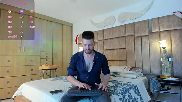 petterwilly1 online show from January 11, 2025, 4:14 pm