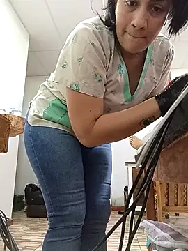 Snapshot of XGabrielaXX chatting on February 4, 2026, 12:55 pm XGabrielaXX online show from February 4, 2026, 12:55 pm