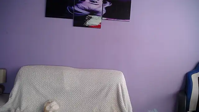 sophia ny online show from March 25, 2026, 12:55 pm