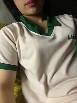 T tina92 online show from January 6, 2026, 10:56 pm