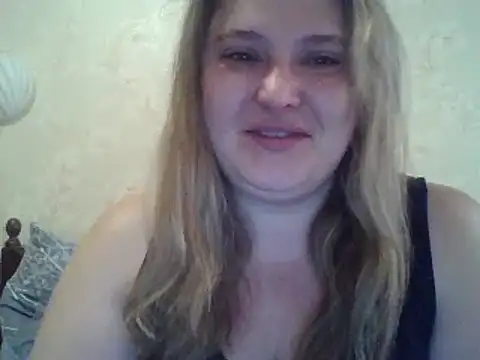ParisMimi online show from February 2, 2026, 7:51 am