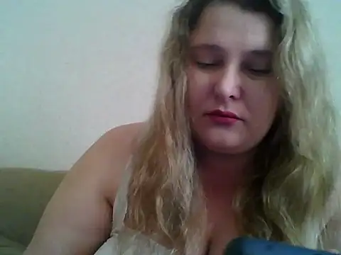 ParisMimi online show from April 2, 2026, 8:12 am
