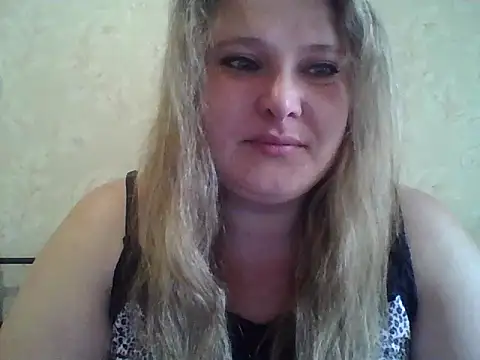 ParisMimi online show from April 30, 2026, 9:04 am