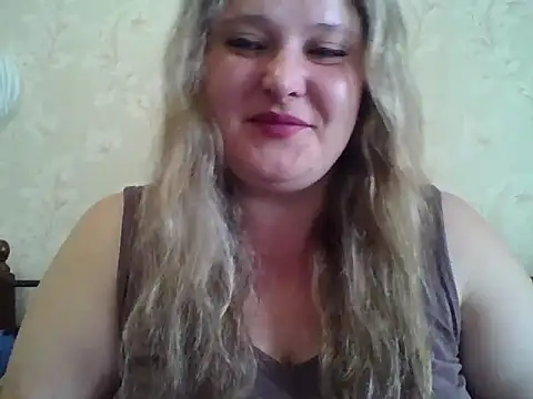 ParisMimi online show from May 16, 2026, 6:32 am