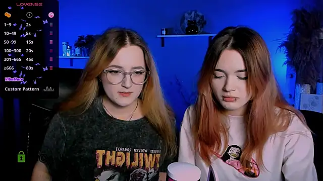 Snapshot of liana_kisses chatting on October 16, 2025, 7:48 pm liana kisses online show from October 16, 2025, 7:48 pm