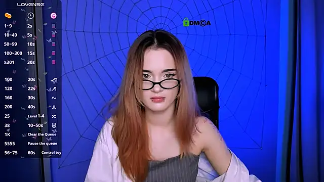 Snapshot of liana_kisses chatting on November 10, 2025, 8:19 pm liana kisses online show from November 10, 2025, 8:19 pm