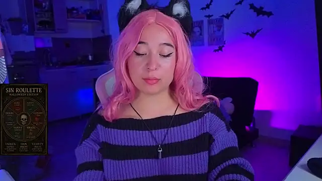 Snapshot of FernandaOrtegaaa chatting on October 28, 2025, 12:47 am FernandaOrtegaaa online show from October 28, 2025, 12:47 am