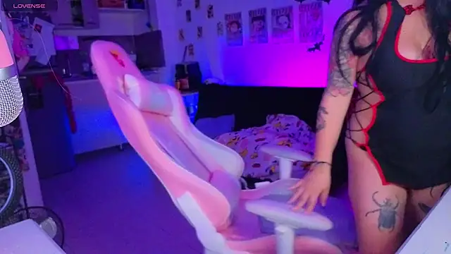 Snapshot of FernandaOrtegaaa chatting on November 13, 2025, 12:20 am FernandaOrtegaaa online show from November 13, 2025, 12:20 am