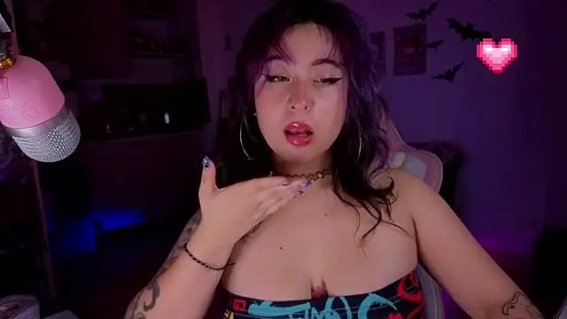 Snapshot of FernandaOrtegaaa chatting on March 30, 2026, 12:11 am FernandaOrtegaaa online show from March 30, 2026, 12:11 am