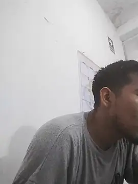 leyel00155 online show from October 2, 2025, 10:06 pm