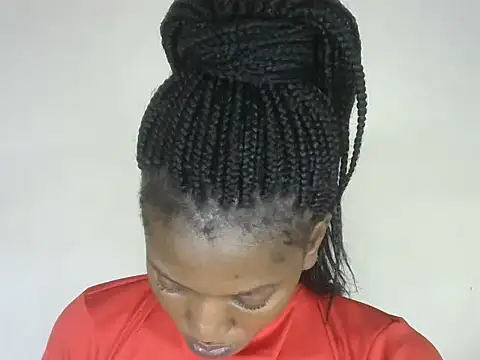 Pretty-emmie online show from September 30, 2025, 2:22 pm