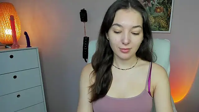 Snapshot of Meagn_Extasy chatting on September 18, 2025, 6:48 am Meagn Extasy online show from September 18, 2025, 6:48 am