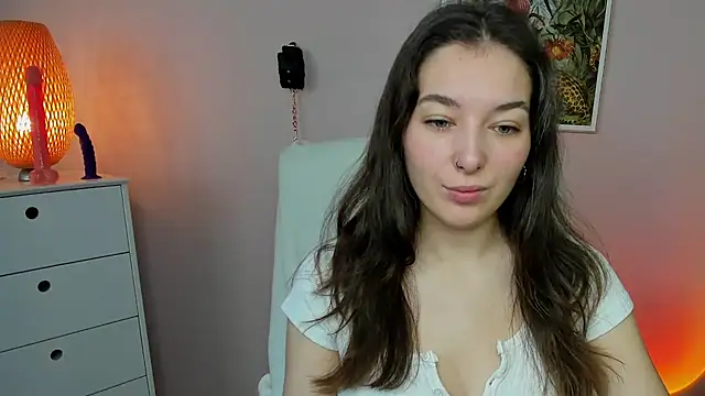 Snapshot of Meagn_Extasy chatting on September 24, 2025, 7:23 am Meagn Extasy online show from September 24, 2025, 7:23 am