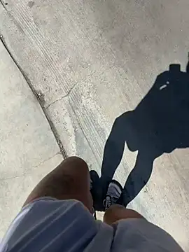 klownman1 online show from April 27, 2026, 6:06 pm