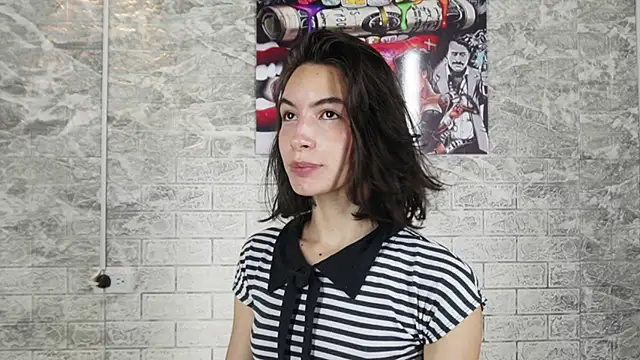 Snapshot of Sami_ross chatting on February 21, 2025, 11:01 am Sami ross online show from February 21, 2025, 11:01 am