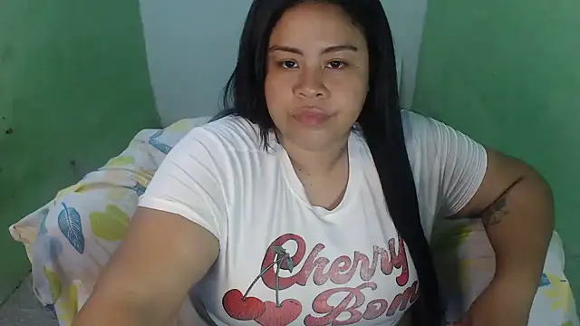 nikky2025 online show from March 18, 2025, 10:15 pm