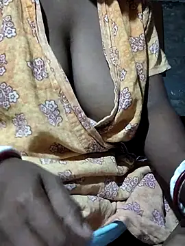 DARK WINE  online show from April 22, 2026, 11:50 pm