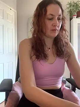 Snapshot of Littlelolo60 chatting on March 11, 2025, 10:40 am Littlelolo60 online show from March 11, 2025, 10:40 am